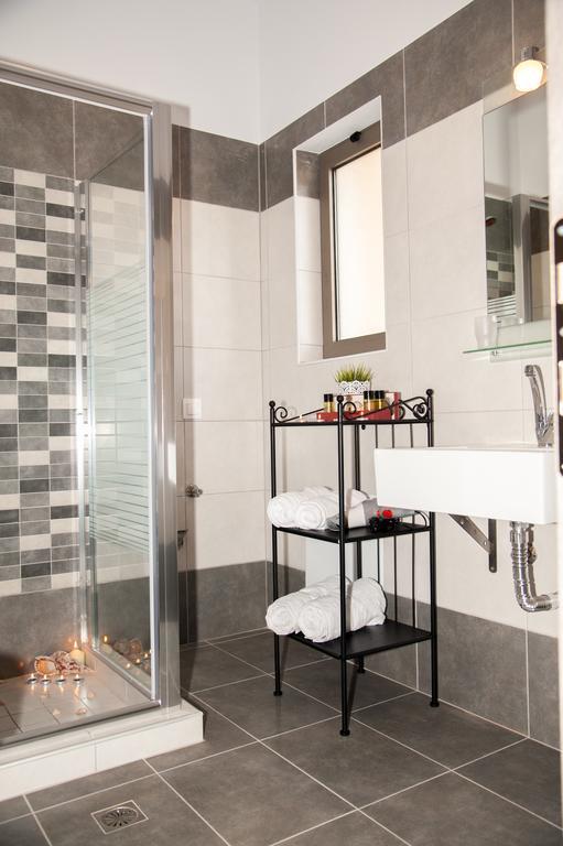 Efrilias Studios & Apartments كيساموس المظهر الخارجي الصورة
