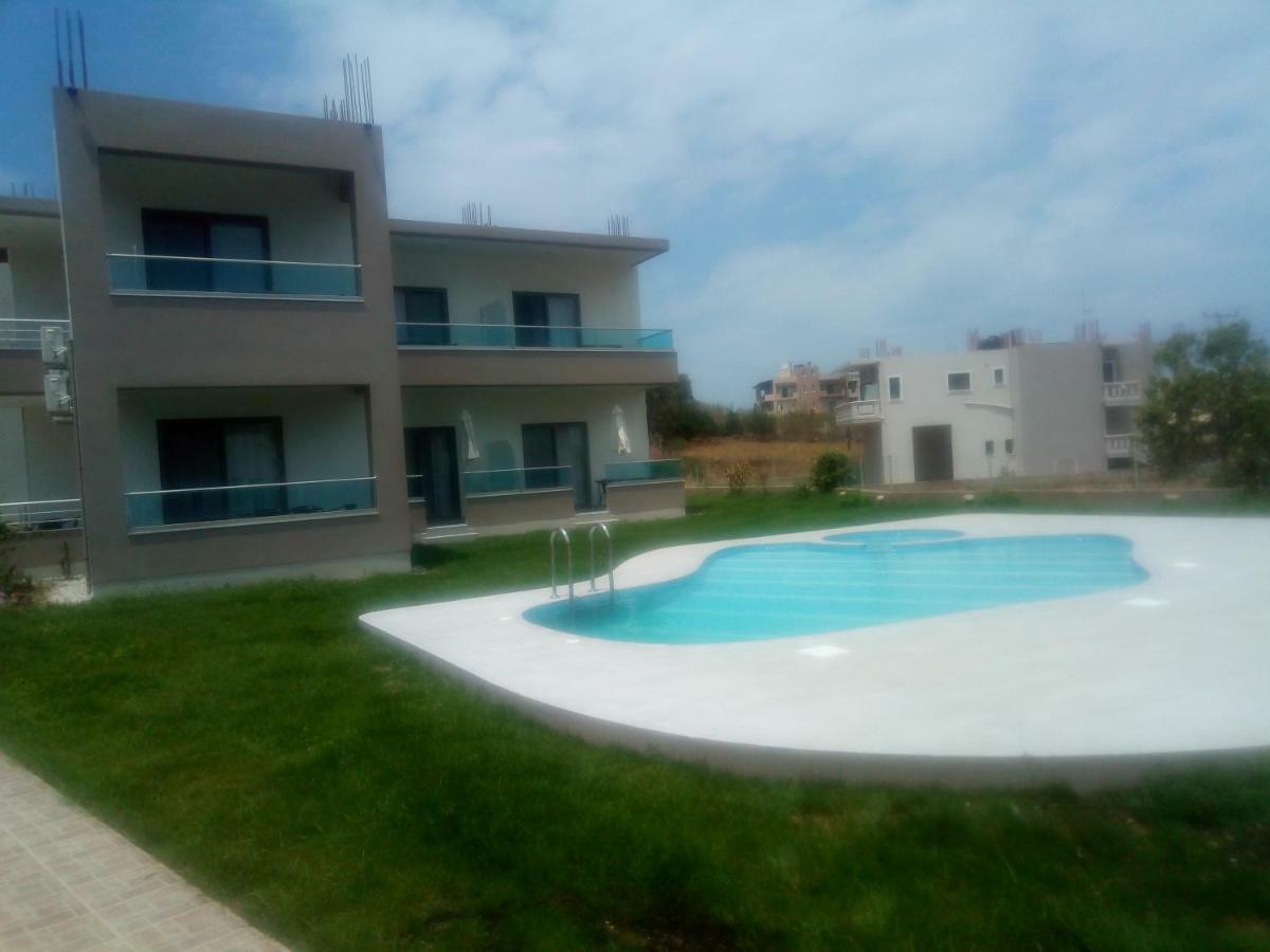 Efrilias Studios & Apartments كيساموس المظهر الخارجي الصورة